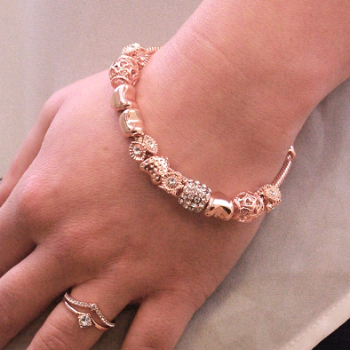 MYC Paris - Armband Radiant Charm — Roségold und Kristall