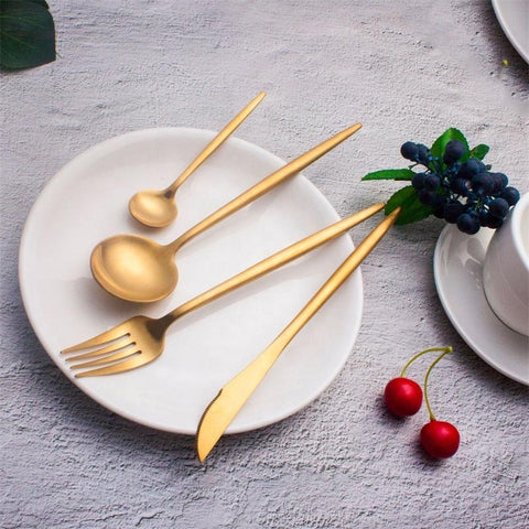 Mona - Exklusives Besteckset - Tatavola